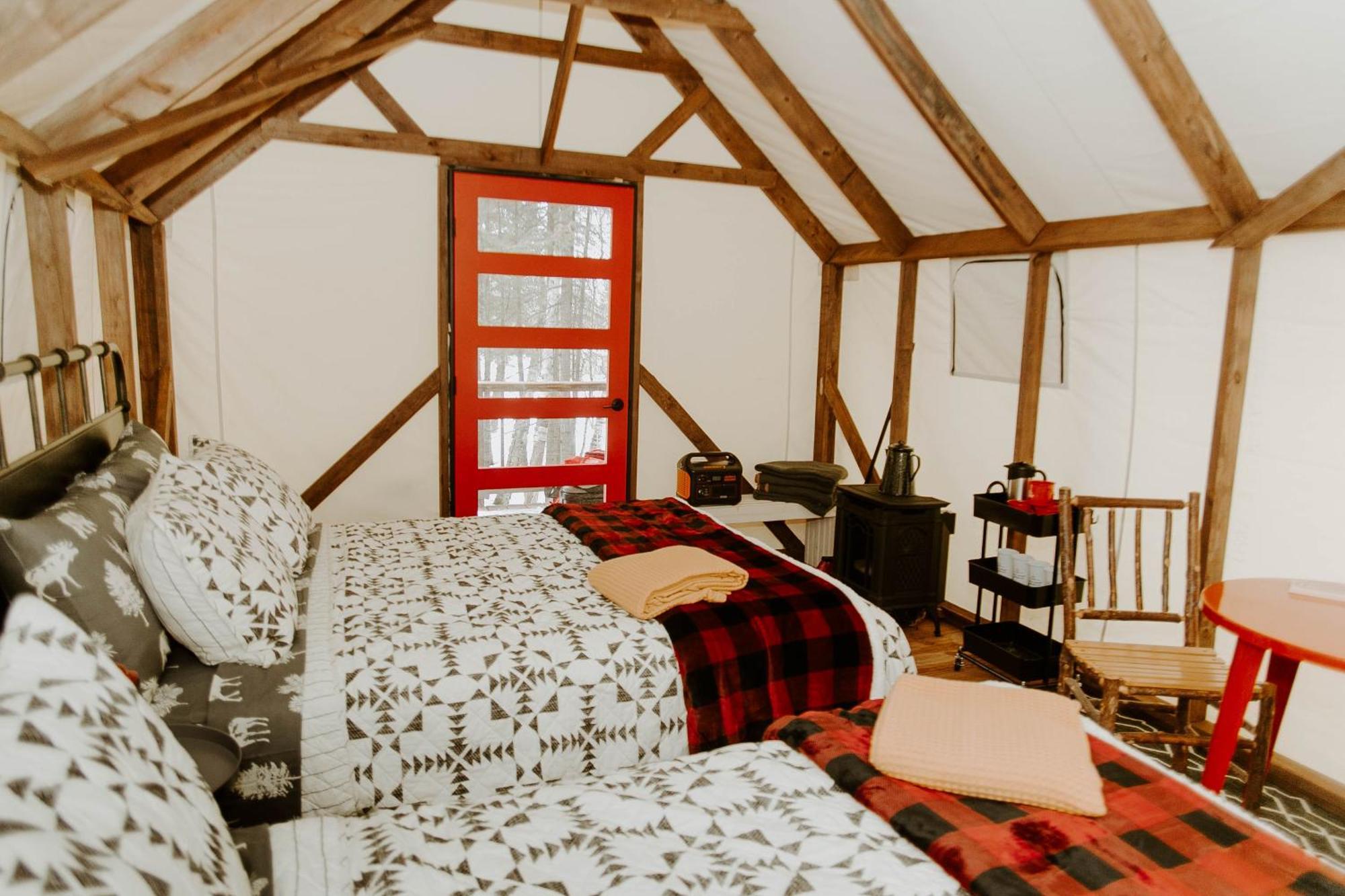North Shore Camping Company Beaver Bay Eksteriør bilde